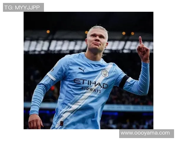 世界杯精彩对决曼城与那不勒斯激战成平局转会传闻引发热议