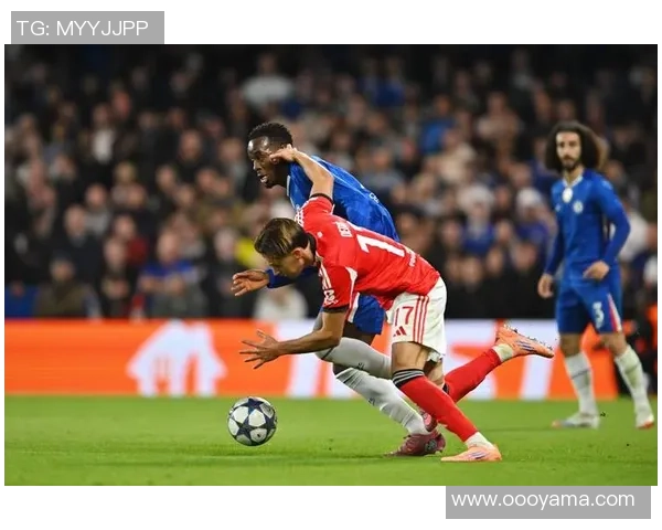 足总杯惊天逆转本菲卡3-0皇马红牌争议引发全场热议